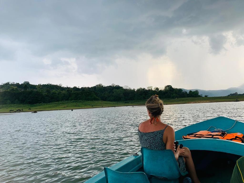 Gal Oya Lake View Inginiyagala Polwatta Exterior photo